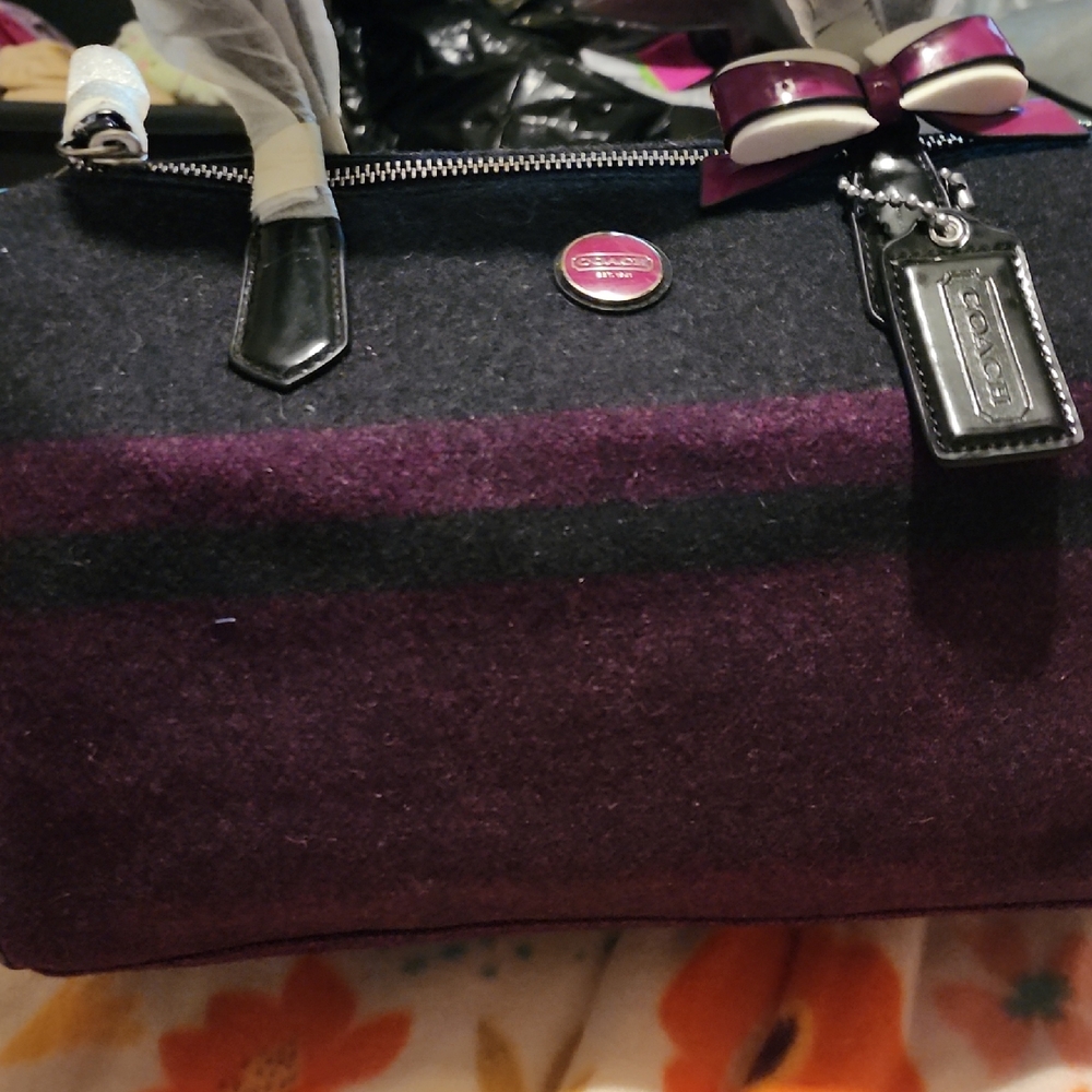 Coach NWT charcoal Passion Berry Purse Texture Feels Like Wool But Im Not Sure.
